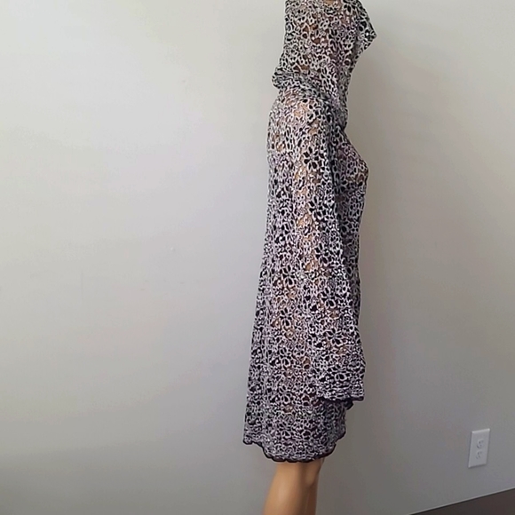 VEOHLEE Floral Hooded Long Sleeves Dress size Small - Picture 4 of 16